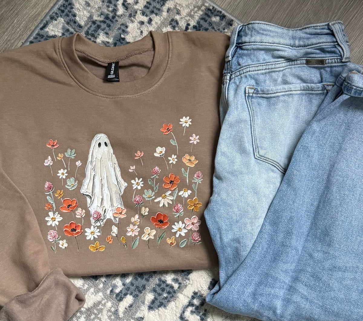 Wildflower Ghost Crewneck